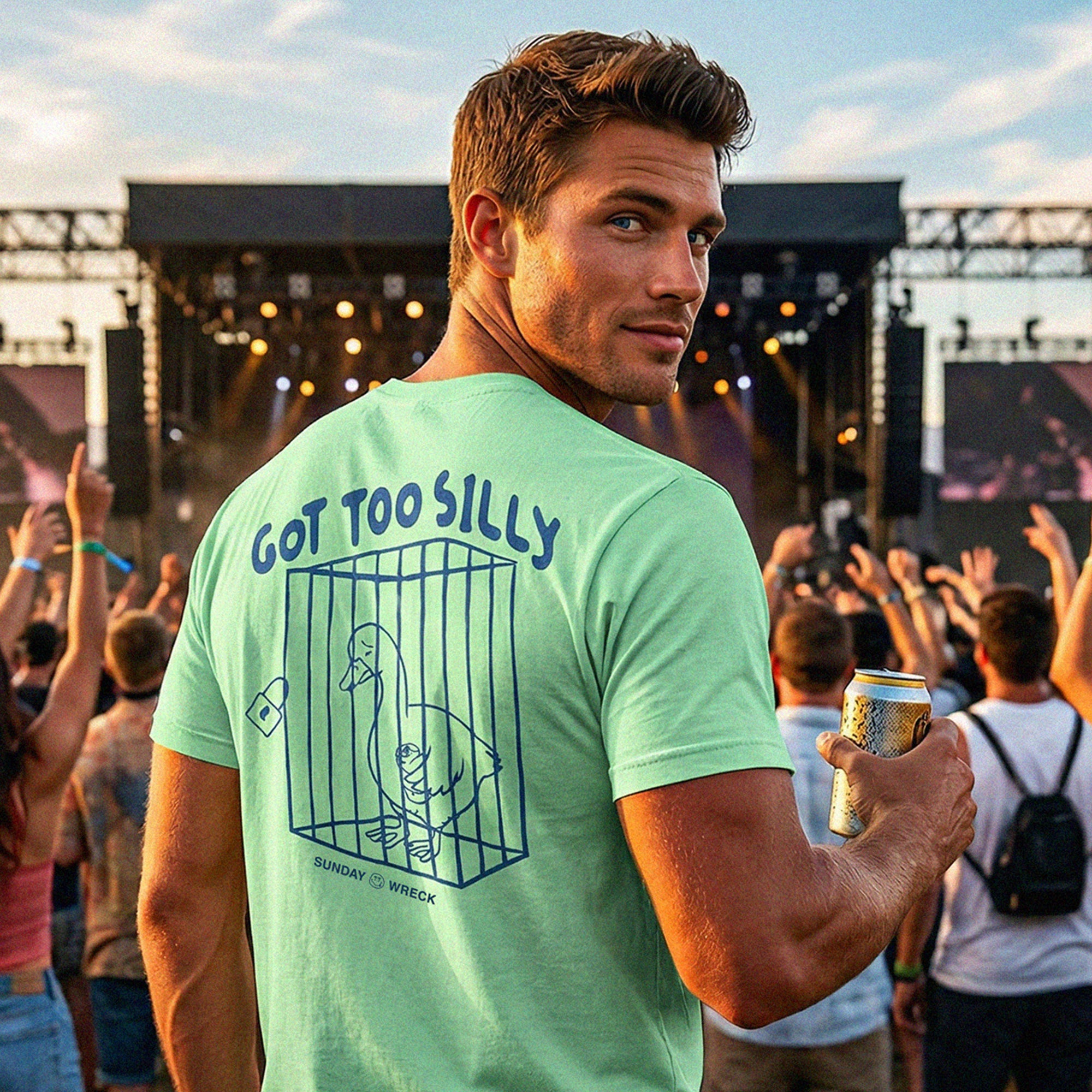 Sunday Wreck - Silly Goose - Tee